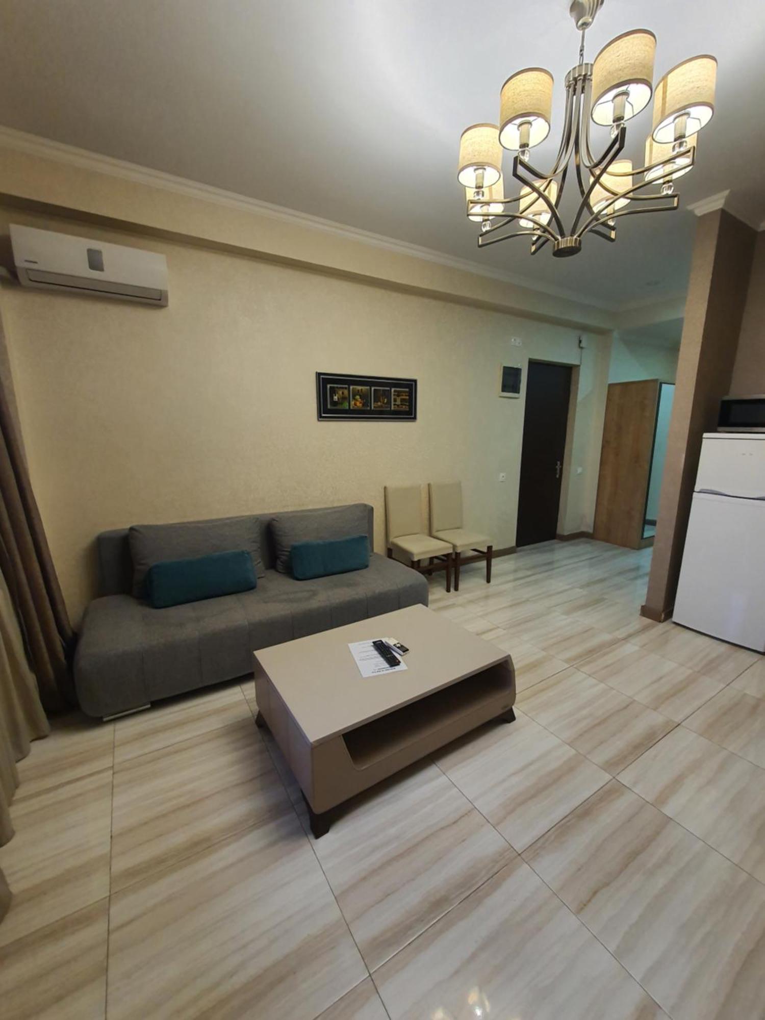 Dat Exx Apartments Tiflis Habitación foto