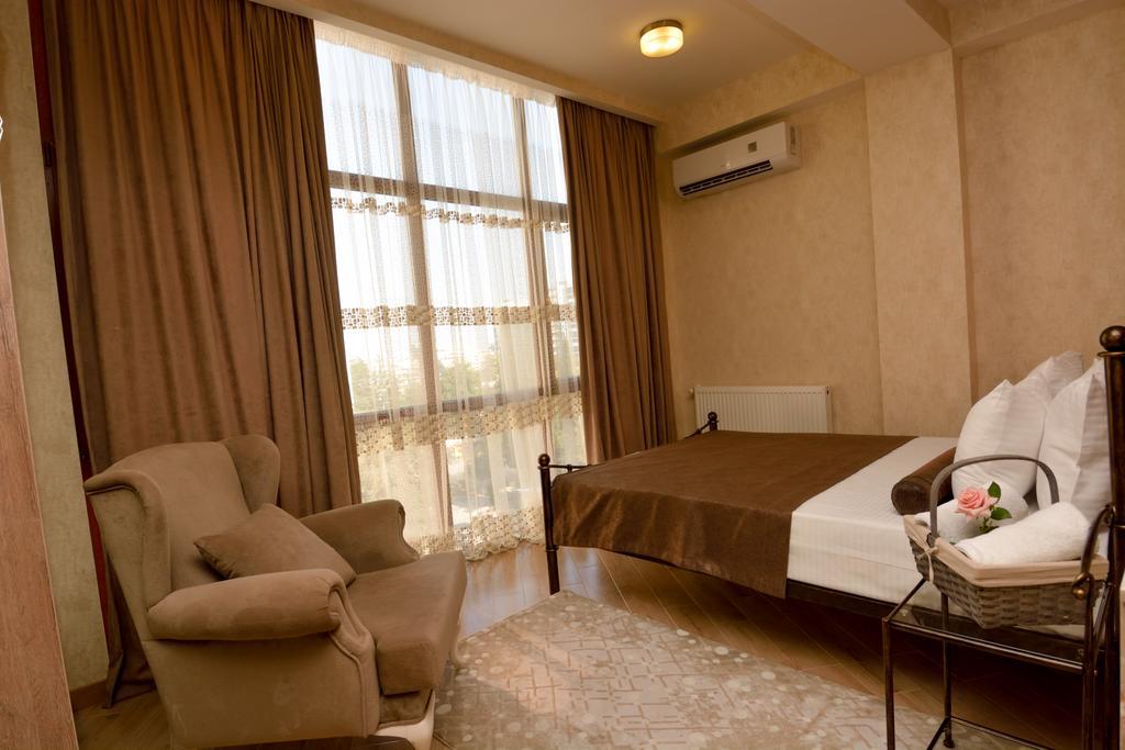 Dat Exx Apartments Tiflis Exterior foto